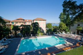 Гостиница Hotel Beau Rivage  Бавено